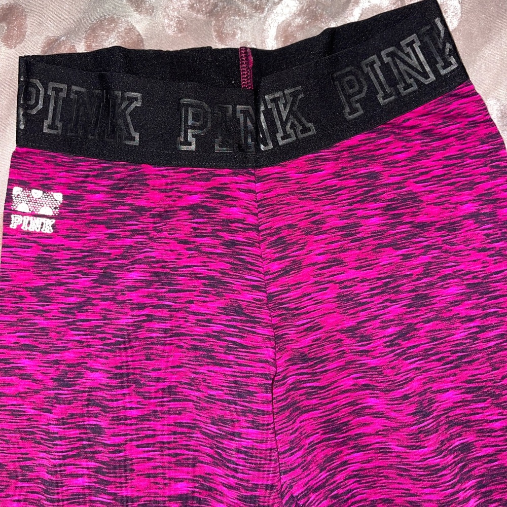 PINK Leggings